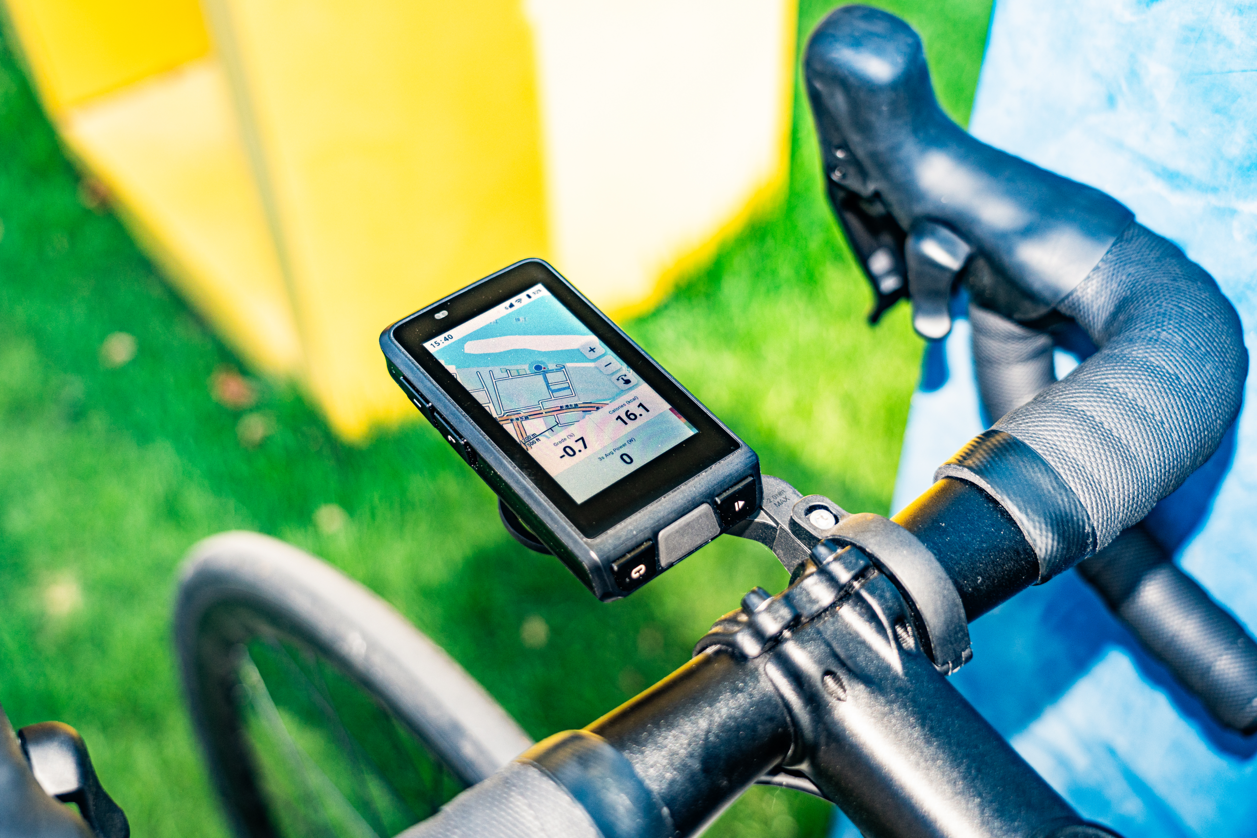 ALPHA 800 offline maps in outdoor riding