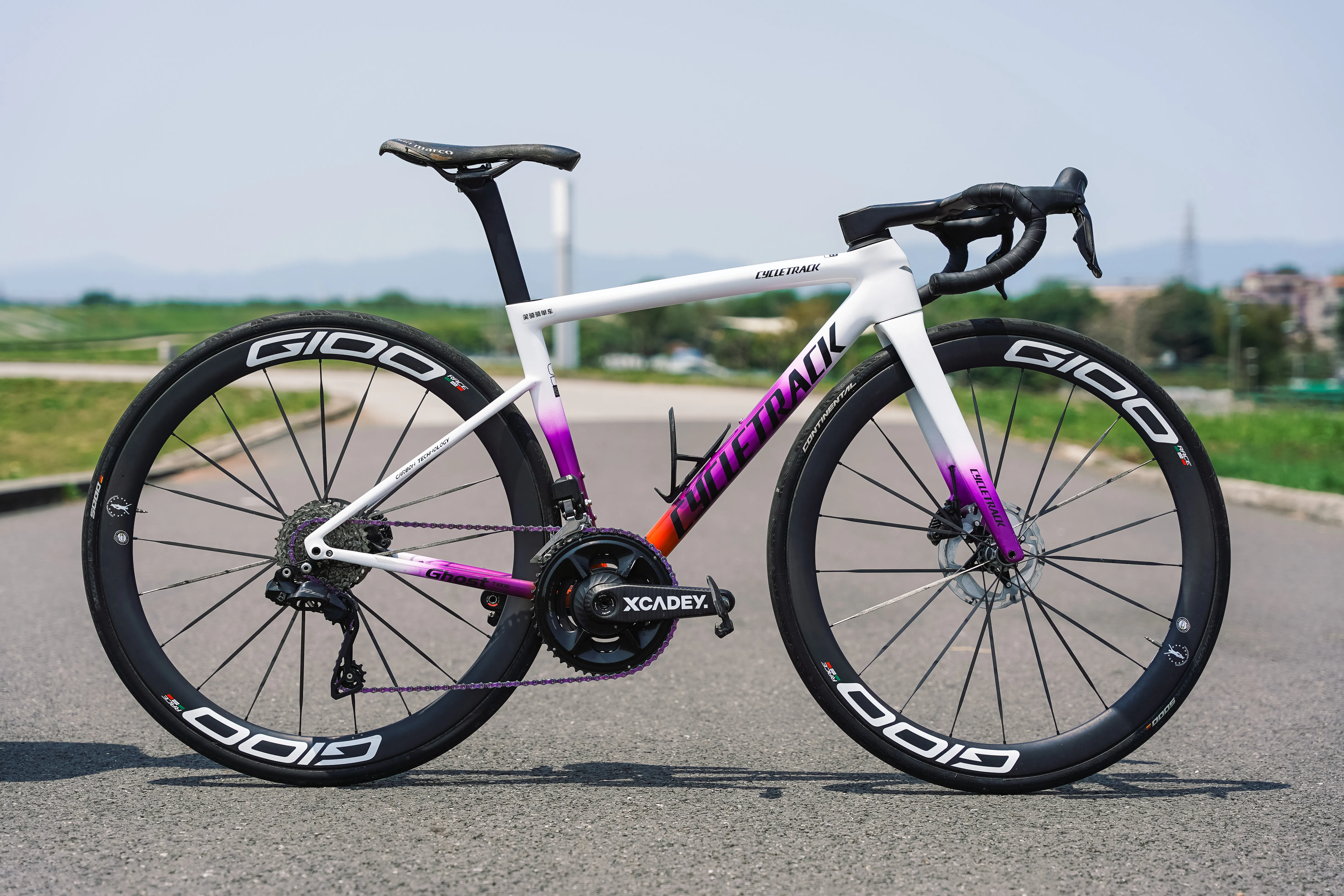 XCADEY road bike photo