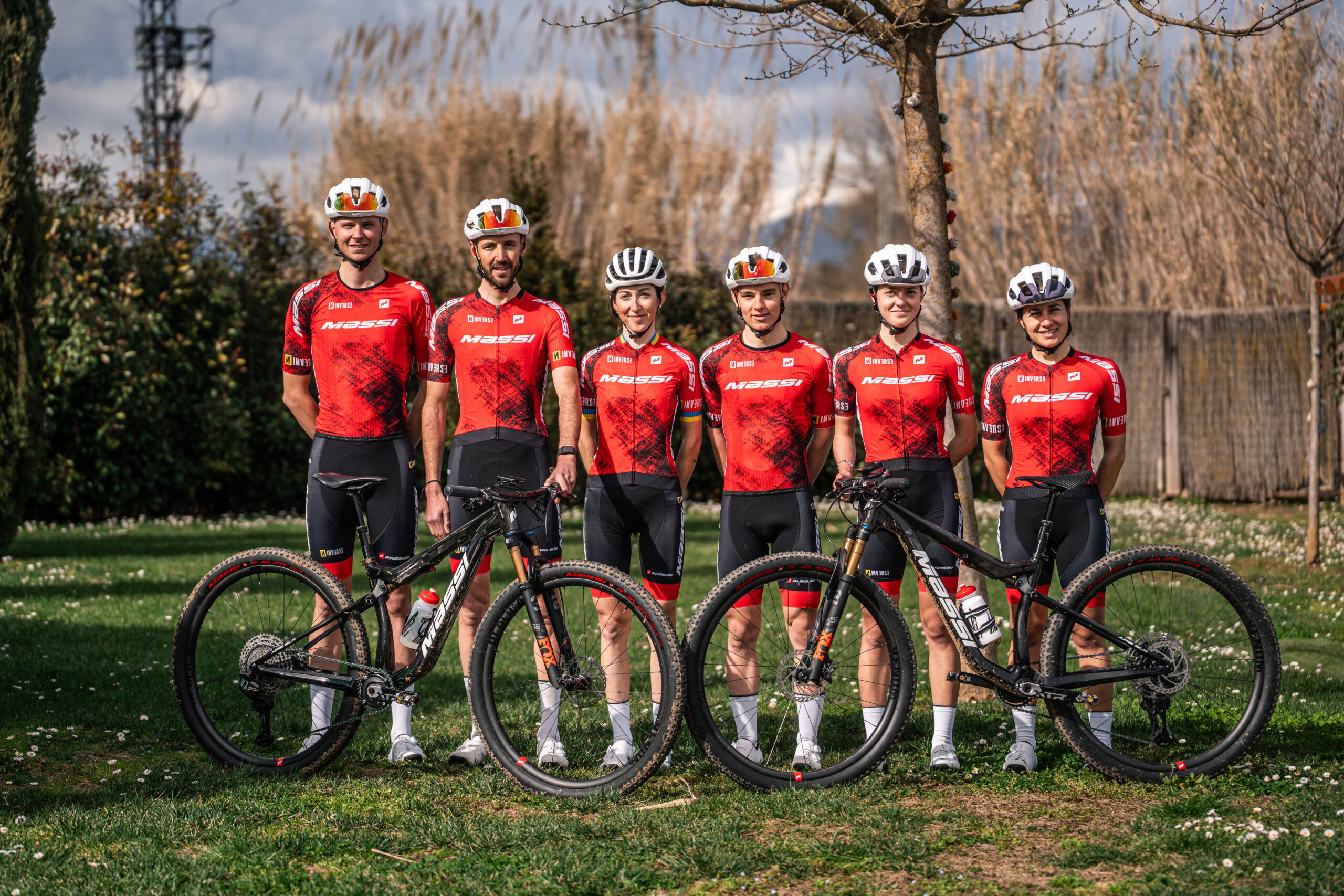 Massi MTB UCI Team